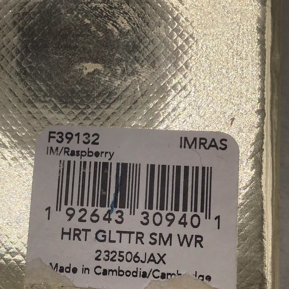 coach heart glitter small wristlet - raspberry
NWT/NEW - Picture 7 of 7